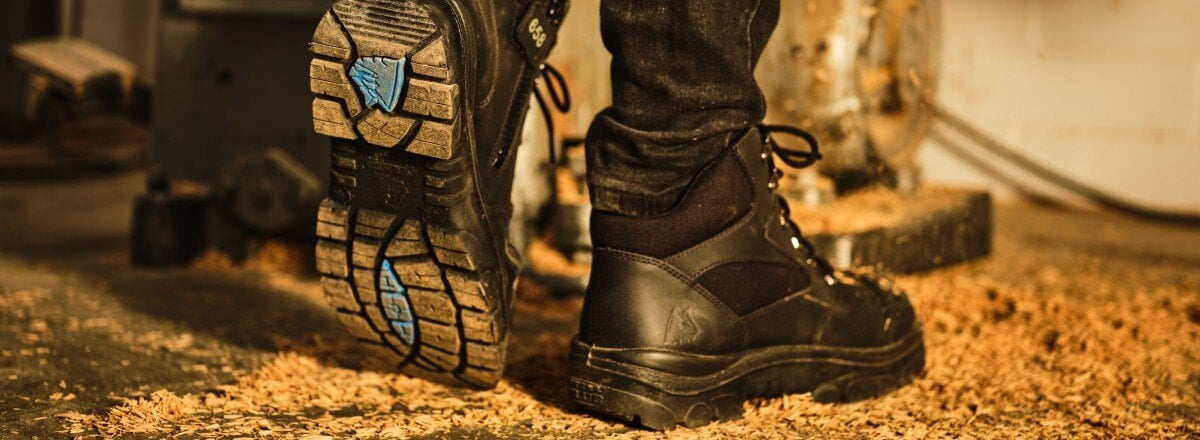 The Ultimate Safety Boots Guide